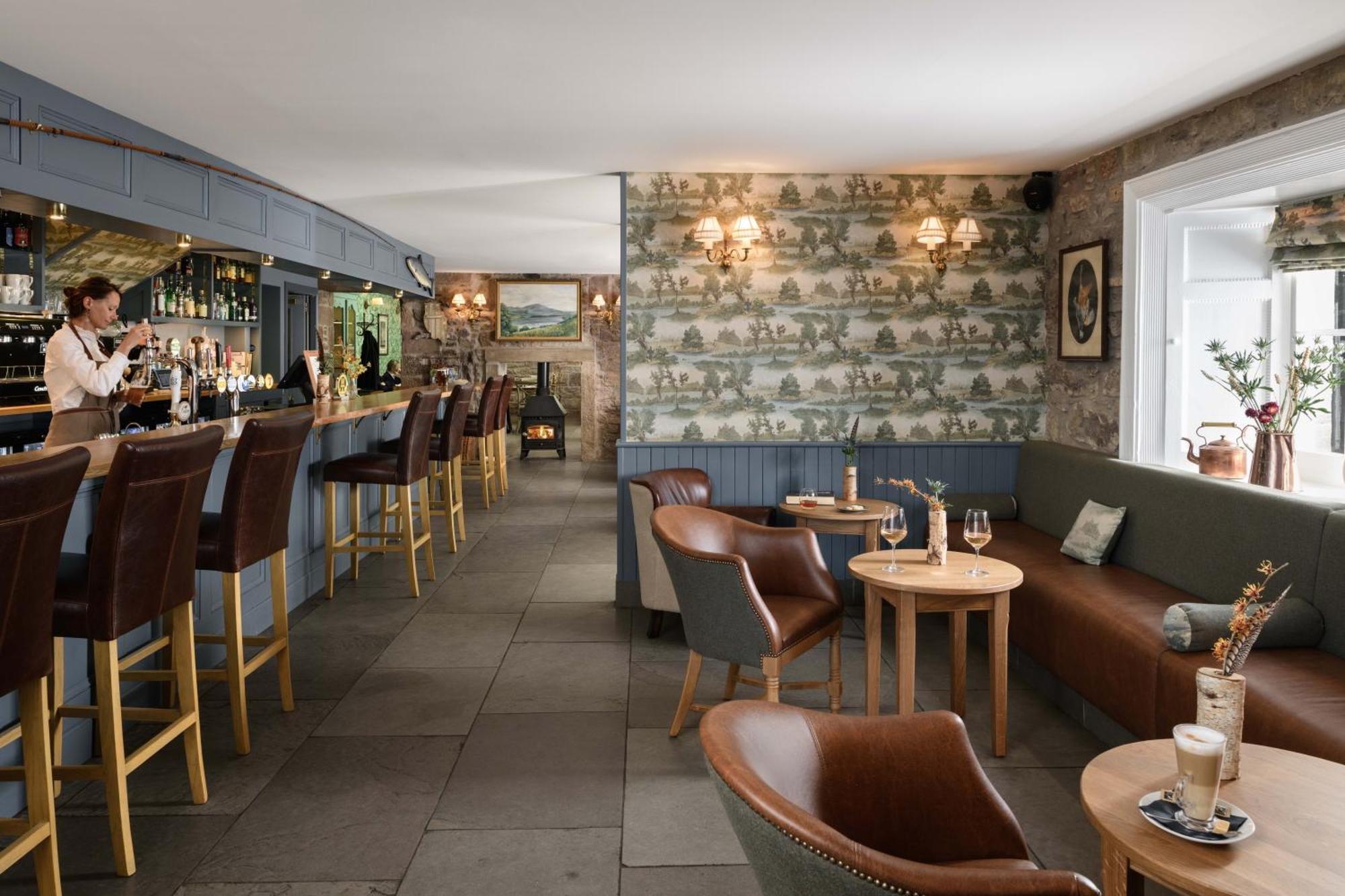 Meikleour Arms Hotel & Restaurant Екстериор снимка